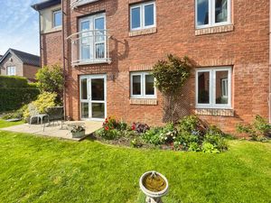 Photo 5- click for photo gallery